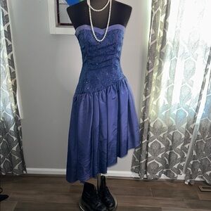 Vintage 1980’s Gunne Sax Strapless Asymmetrical Prom Dress